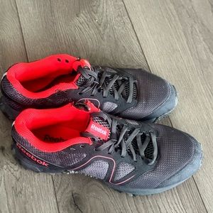 TRAIL sneakers REEBOK